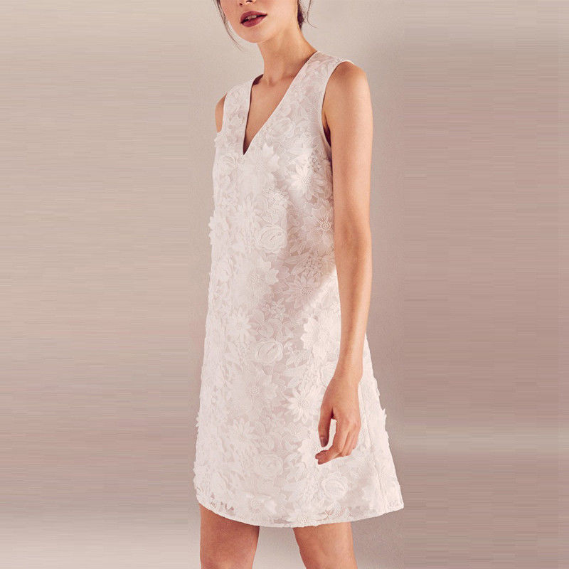 2018 Fashion elegant women white summer embroidered sleeveless lace dress